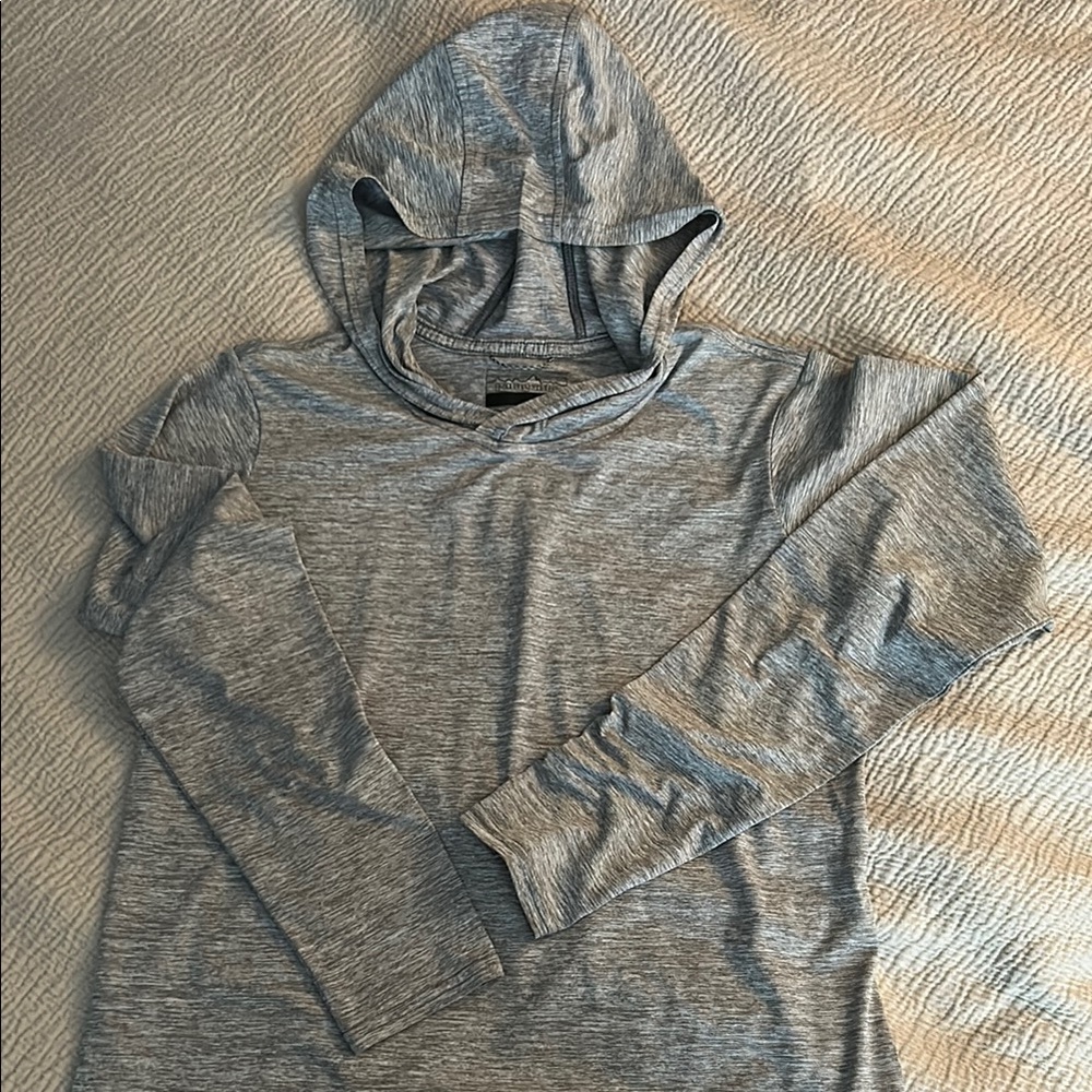 Small capilene cool sun hoody